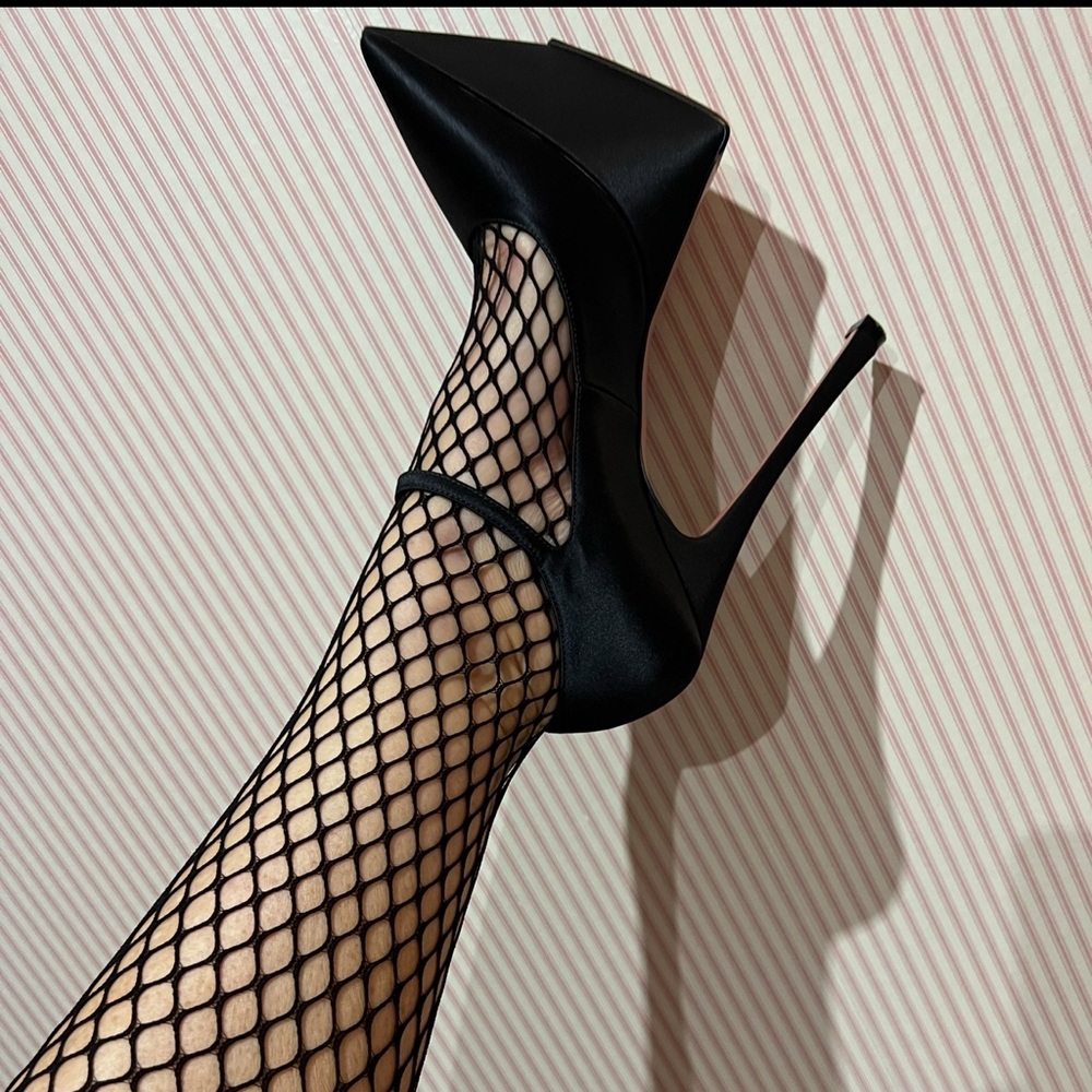 Amina Muaddi Black Platform Mary Jane Heels 37 NEW • Extra Heel Tips Included